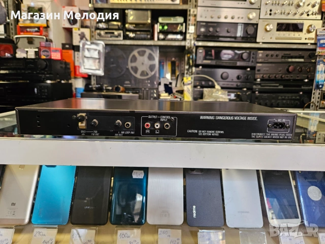 Тунер Technics ST-GT3 Quartz Synthesizer  В перфектно техническо и много добро визуално състояние., снимка 8 - Декове - 52810218