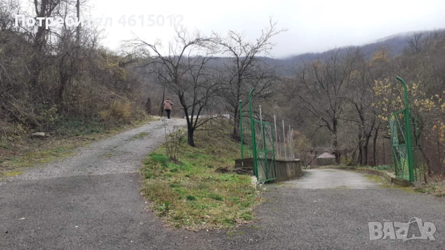 Парцел гр.Лакатник