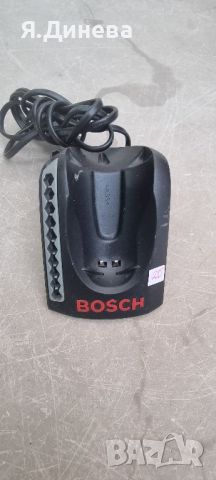 Зарядно Bosch 7v за части , снимка 2 - Други инструменти - 46541352