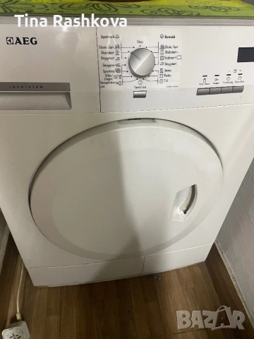 Сушилня за дрехи АEG, снимка 2 - Сушилни - 52693690