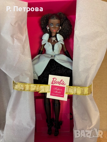 Кукла Барби колекционерска Silkstone Barbie, снимка 2 - Кукли - 53184921