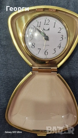 Японски ретро часовник 1970 година.