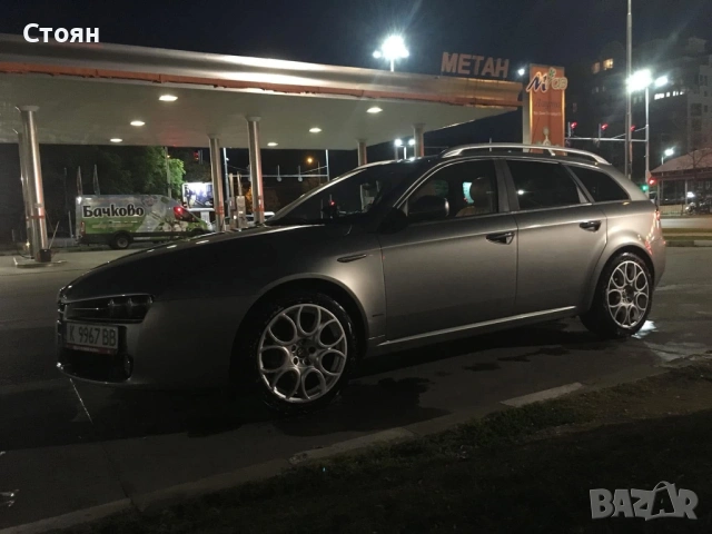 Алфа Ромео 159 2.4 200кс автомат НАПЪЛНО ОБСЛУЖЕНА., снимка 6 - Автомобили и джипове - 53377692