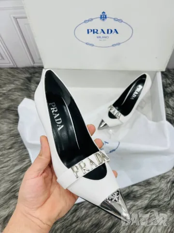 дамски обувки на ток prada , снимка 1 - Дамски обувки на ток - 46885455