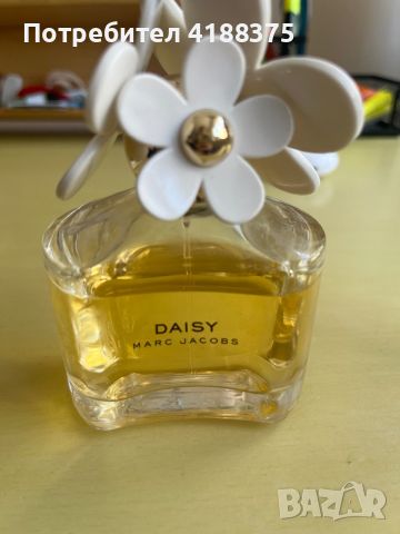 Marc Jacobs Daisy Парфюм, снимка 1 - Дамски парфюми - 46797729