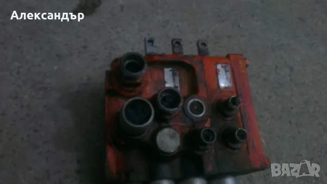 Хидроразпределител Бош, снимка 3 - Селскостопанска техника - 49859679