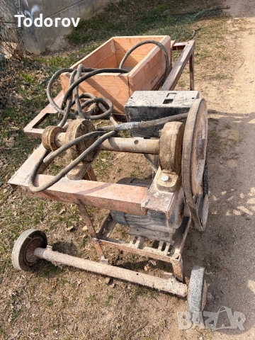 Машина за пресяване с трифазен ток