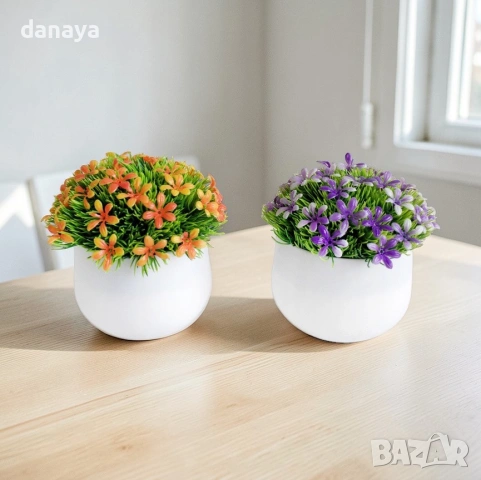 6502 Изкуствено цвете в бяла саксия, 12 см, снимка 3 - Изкуствени цветя - 53897376