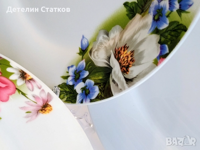 Порцеланови чинии 8 бр. "Art of Luxury Color Fantasy Fine Porcelain Bavaria Style"., снимка 5 - Чинии - 52529562