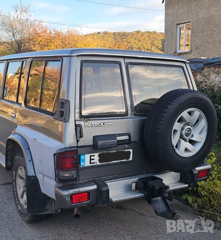 Nissan Patrol, снимка 4 - Автомобили и джипове - 52391515