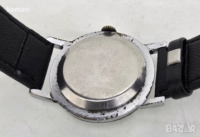 Винтидж съветски часовник ЗИМ - 15 бижута - ръчно навиване - СССР - нова кожена каишка, снимка 7 - Антикварни и старинни предмети - 53659352