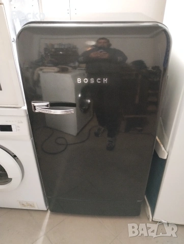 Ретро хладилник BOSCH black Nostalgy, снимка 4 - Хладилници - 53871658