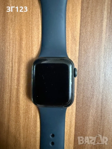 Apple watch SE 2021, снимка 7 - Смарт часовници - 53462870