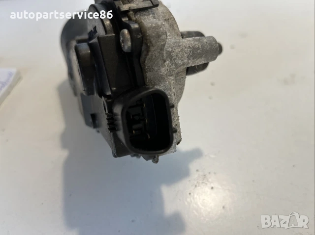 Мотор за предни чистачки за Peugeot 4007 2.2 HDI (2009) 8250A031, снимка 2 - Части - 53682293