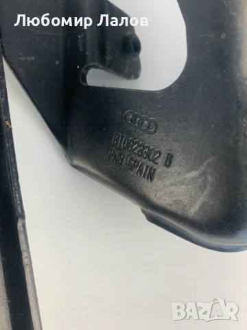 Панти преден капак Audi A5 S5 (08-15)г. 8Т0823302B 8T0823301B , снимка 4 - Части - 50986554