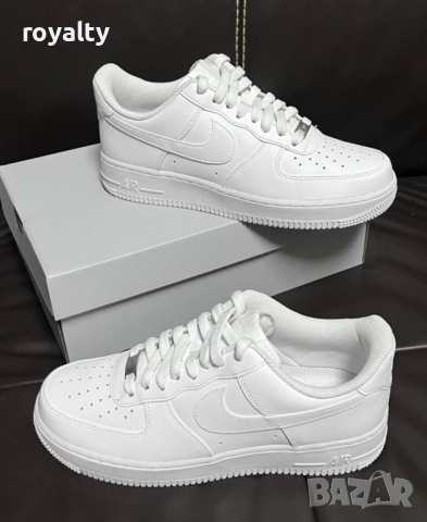 Дамски Маратонки Nike Air Force 1 бяло