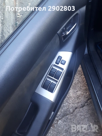 Toyota Corolla 1.6 Facelift, снимка 10 - Автомобили и джипове - 54134431