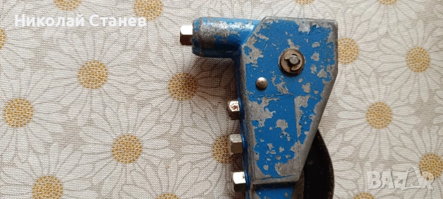 Продавам руска нитачка и три елмаза за стъкло, снимка 10 - Други инструменти - 52929918