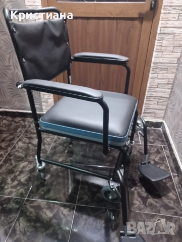 Инвалиден стол комбиниран тоалетен / стол за баня, снимка 6 - Инвалидни колички - 52674780