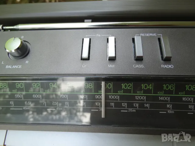 TELEFUNKEN RC-750, снимка 16 - Радиокасетофони, транзистори - 50153635