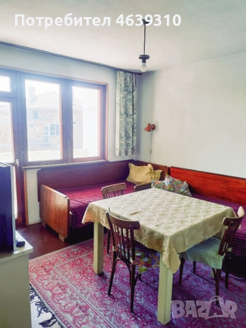 Продавам първи, долен жилищен етаж от двуетажна масивна жилищна сграда, снимка 7 - Етаж от къща - 52260781