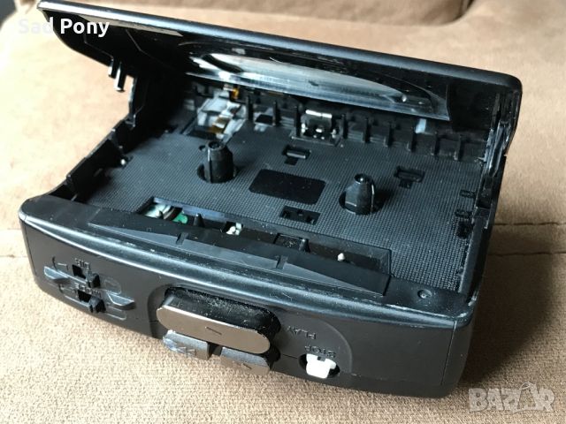 Sony WM-EX35 Walkman уокмен, снимка 4 - Ресийвъри, усилватели, смесителни пултове - 45819982