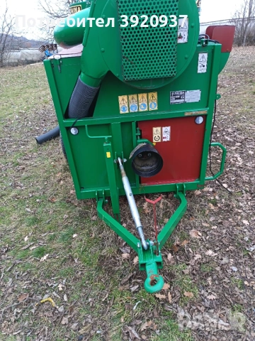 Прикачен комбайн за лешници и орехи FACMA, снимка 2 - Селскостопанска техника - 53134942