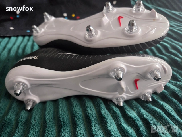 Бутонки Nike Mercurial, снимка 2 - Детски маратонки - 54272325