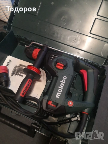 Перфоратор къртач Metabo KHE 3251 , снимка 2 - Бормашини - 53664109