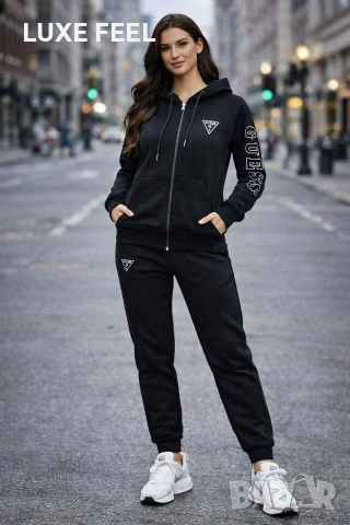 GUESS ✨Лого Бродирано ✨ Дамски Екипи , снимка 2 - Спортни екипи - 53847608