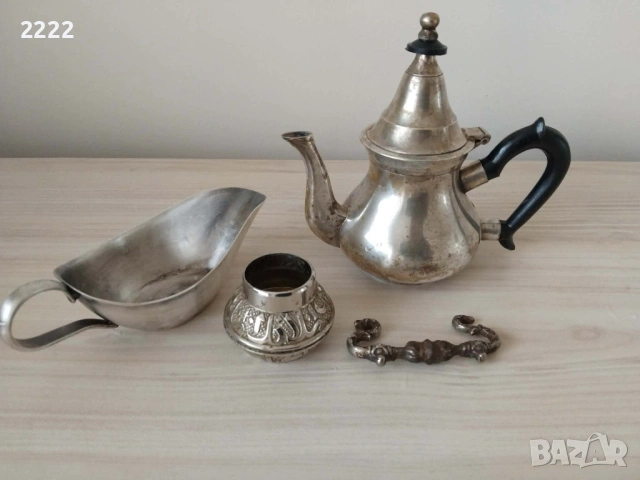 Метални стари предмети 