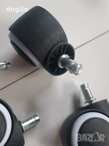 Гумирани колелца за офис стол, снимка 3 - Столове - 53371022