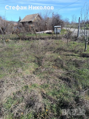 Продава дворно място и къща, снимка 13 - Парцели - 53664063