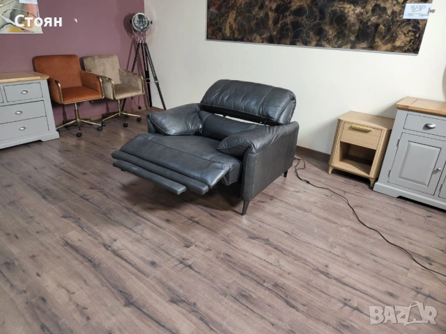 Тъмно сив графитен кожен фотьойл с електрически механизъм, снимка 9 - Дивани и мека мебел - 53699202