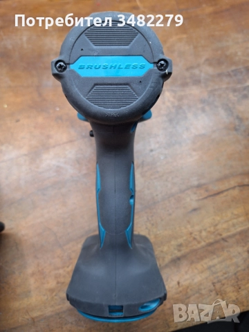 Винтоверт Makita DDF486Z - в гаранция , снимка 7 - Винтоверти - 52580339