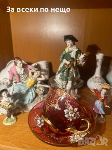 Ръчно изрисувани букети и цветя върху рубинено червен кристал Код P1630, снимка 11 - Декорация за дома - 52924561