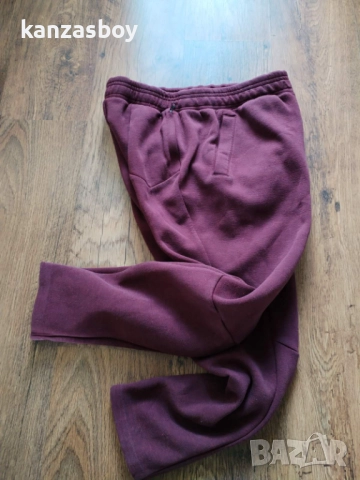 nike tech fleece maroon 805218-681 - дебело мъжко долнище Л, снимка 4 - Спортни дрехи, екипи - 52067786