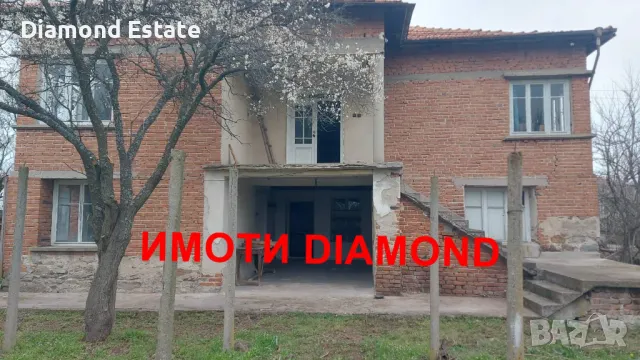 Двуетажна къща в село Троян общ. Симеоновград, снимка 1