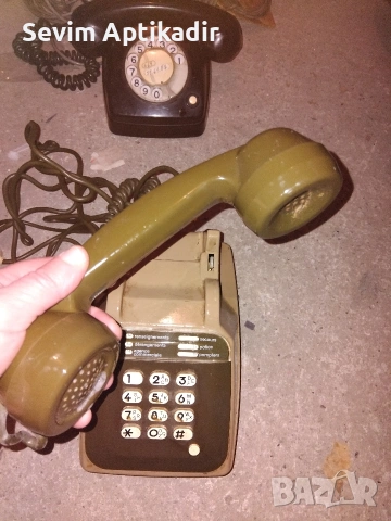 Ретро стационарни телефони , снимка 2 - Стационарни телефони и факсове - 54127075