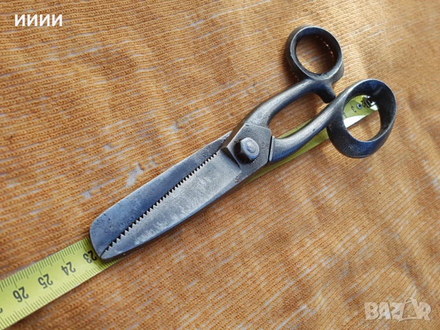 Кована ножица шивашка, снимка 5 - Антикварни и старинни предмети - 53840102