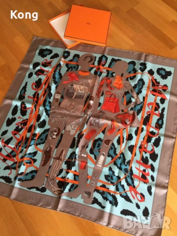 Дамски копринен шал Hermes Paris silk scarf портмоне портфейл Burberry London чантичка, снимка 3 - Чанти - 53077337