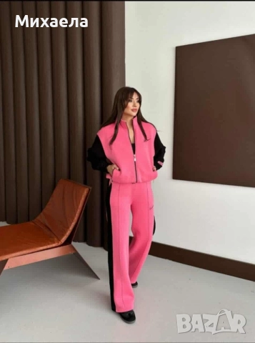 Дамски комплекти Nike - три части - два цвята - 75 лв.