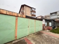 Продава се недвижим имот-  офис сграда, жилищна сграда ателие и гаражи  , снимка 16