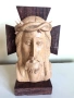 Ръчно Резбована Дървена Статуя На Исус Христос, снимка 1