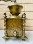 Красива голяма месингова мелничка от Англия, снимка 4