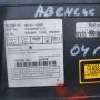 CD плеър и панел климатроник за Toyota Avensis II - OEM Номер: 86120-05081 , снимка 2