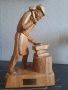 Красива Дървена Фигура Ковач Дърворезба, снимка 1 - Други ценни предмети - 45880221