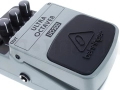 Behringer UO300 Ultra Octaver китарен педал с 3 режима на октавен превключвател, снимка 2