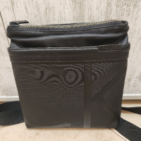 Мъжка чанта Calvin Klein , снимка 1 - Чанти - 45040885