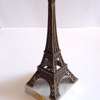 Метален сувенир Айфеловата кула 21 cm., снимка 2 - Антикварни и старинни предмети - 45491859
